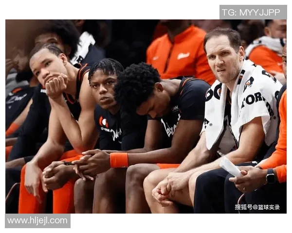 活塞惨遭28连败创历史主帅辞职球员泪洒更衣室心情沉重 活塞惨遭28连败创历史主帅辞职球员泪洒更衣室心情沉重