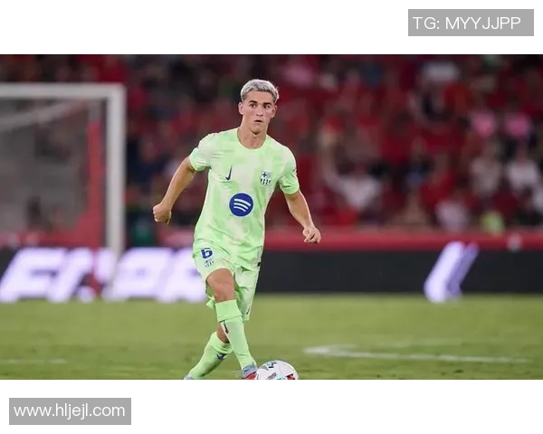 莱万领衔新赛季挑战，期待在绿茵场上再创辉煌成就与传奇瞬间